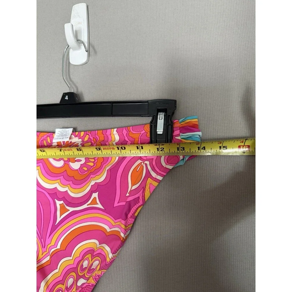 Trina Turk Bikini Swimsuit Bottom 8 M Hawaiian Garden Tab-Side Hipster PinkNWT